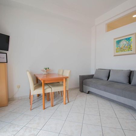 Apartments Manuela - Baska Voda Ngoại thất bức ảnh