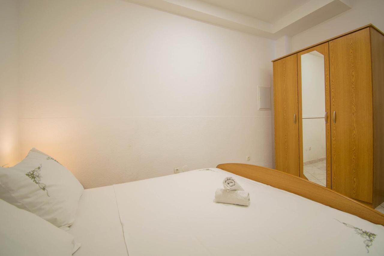 Apartments Manuela - Baska Voda Ngoại thất bức ảnh